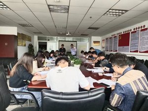 中電建新能源新員工合同簽訂培訓